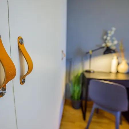 Apartment Stylish Peaceful 2 Bedroom Retreat Next To Acropolis & Metro Athens